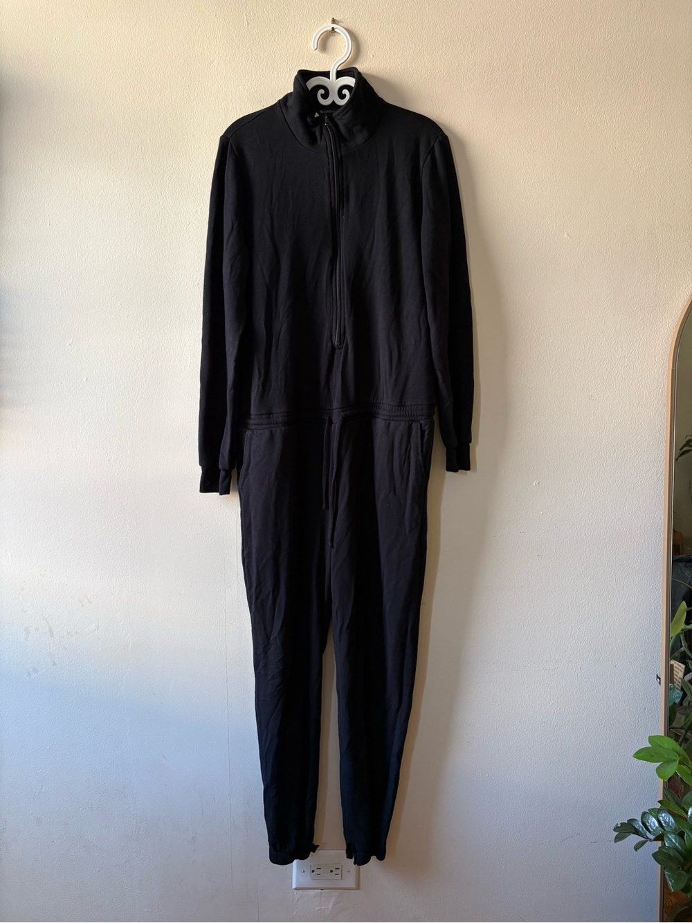 Beyond Yoga Ski Weekend Black Long-Sleeve Zip Jumpsuit